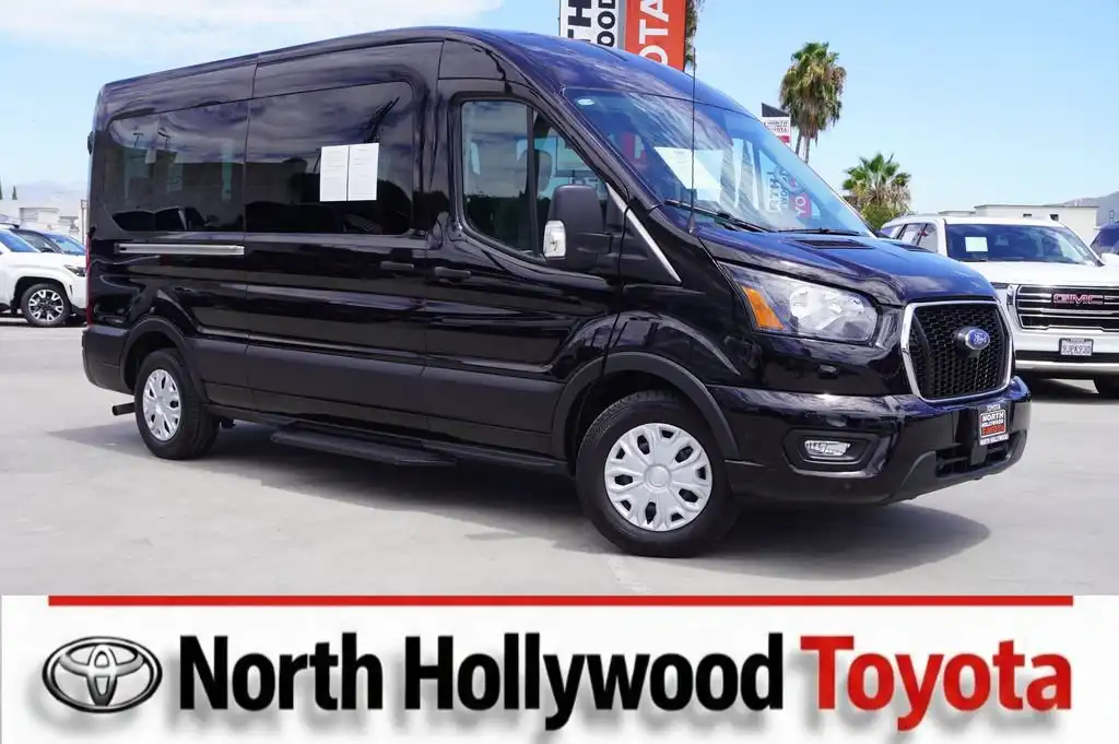2025 Ford Transit 350 XLT Med Roof Sliding Pass. 148's photo