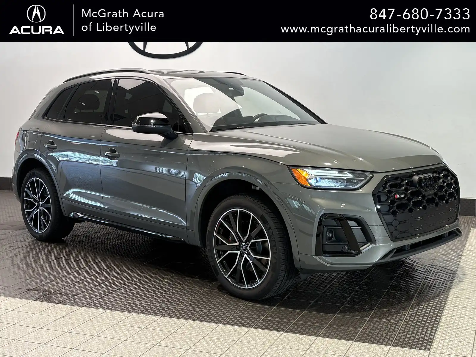 2023 Audi SQ5 Premium Plus's photo