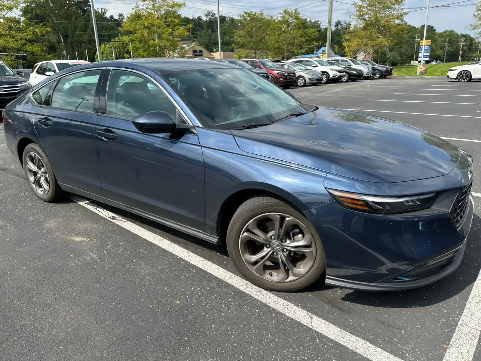2023 Honda Accord 1.5T EX CVT Without BSI's photo