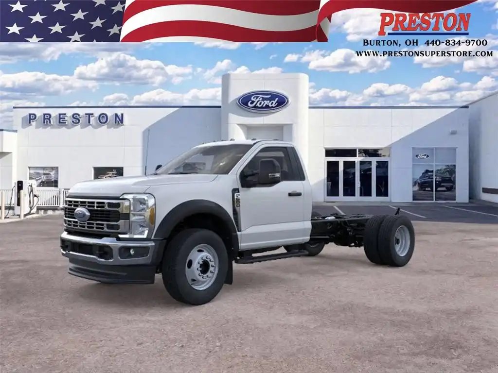 2026 Ford F-600 XL 4WD Regular Cab DRW 169 in's photo