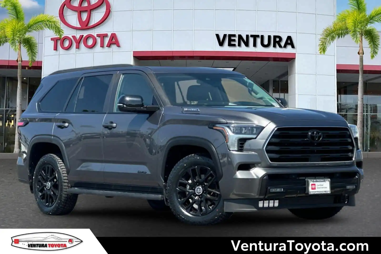 2024 Toyota Sequoia Limited 4WD i-FORCE MAX Hybrid's photo