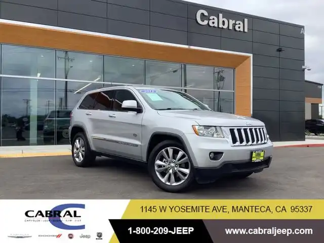 2011 Jeep Grand Cherokee Laredo's photo