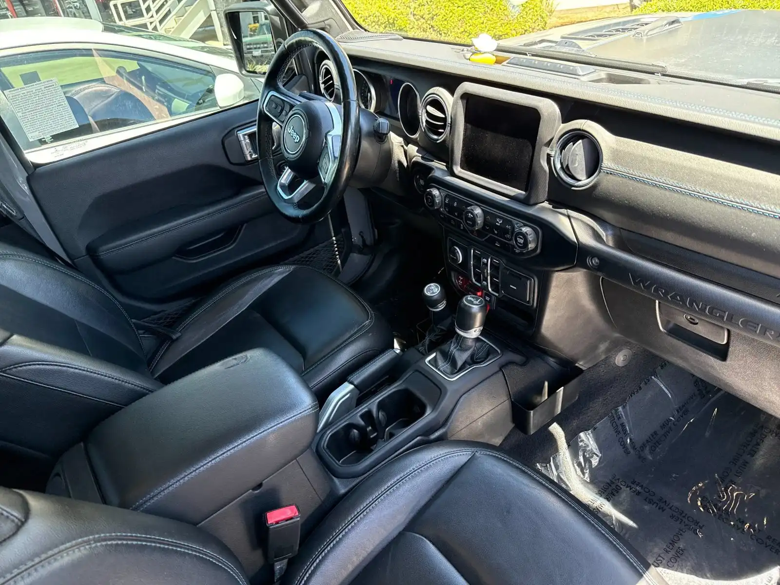 2021 Jeep Wrangler Rubicon 4XE's photo