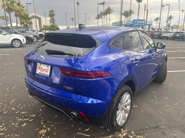 2020 Jaguar E-PACE P250 SE photo 5