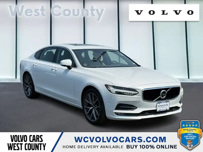 2018 Volvo S90 T5 Momentum AWD's photo