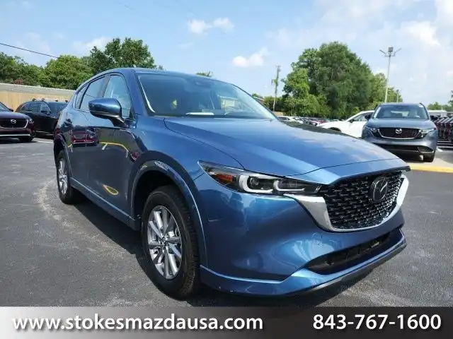 2024 Mazda CX-5 S Preferred package Auto AWD's photo