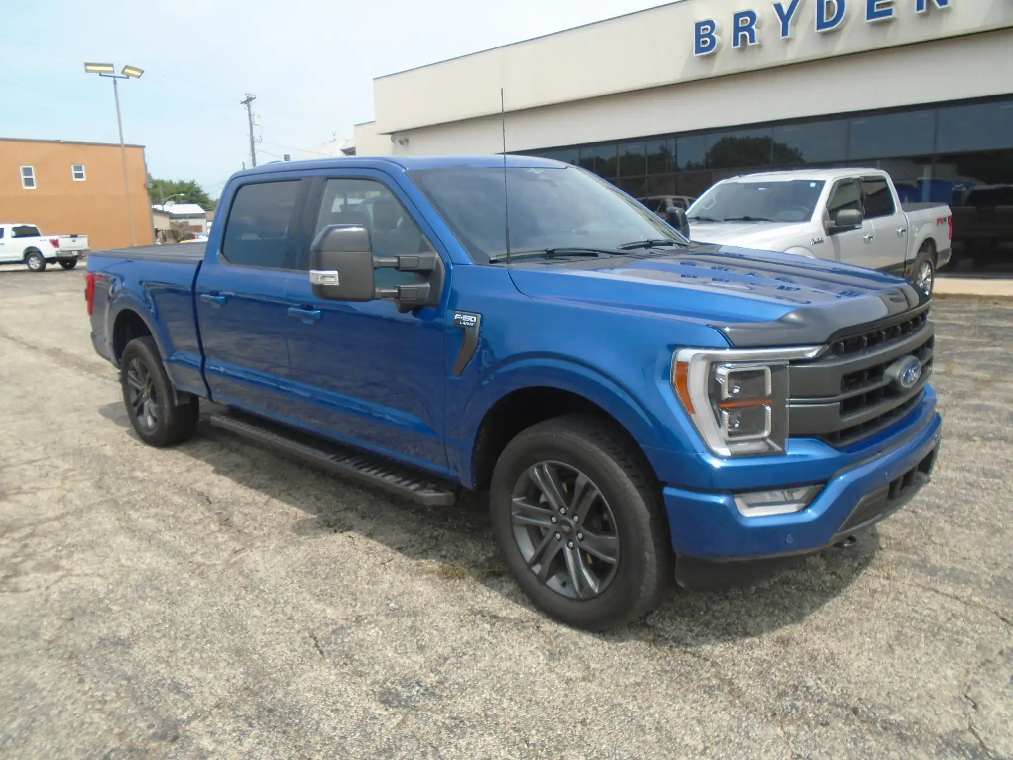 2023 Ford F-150 Lariat 4WD SuperCrew 5-1/2' Box's photo