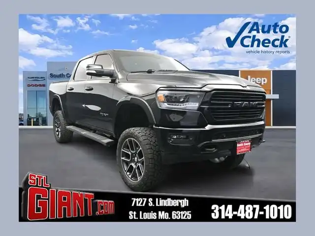 2019 RAM 1500 Laramie 4WD Crew Cab 5'7's photo