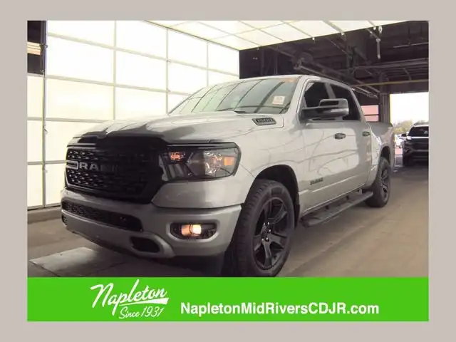 2023 RAM 1500 Big Horn/Lone Star 4x4 Crew Cab 5'7's photo
