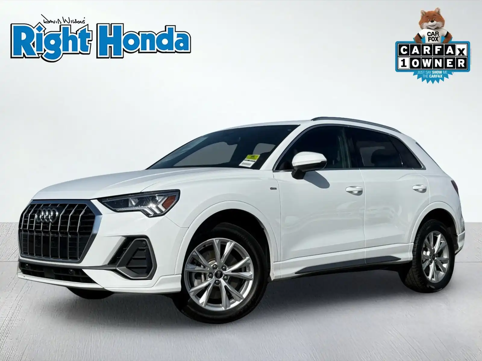 2025 Audi Q3 45 TFSI S Line Premium quattro's photo