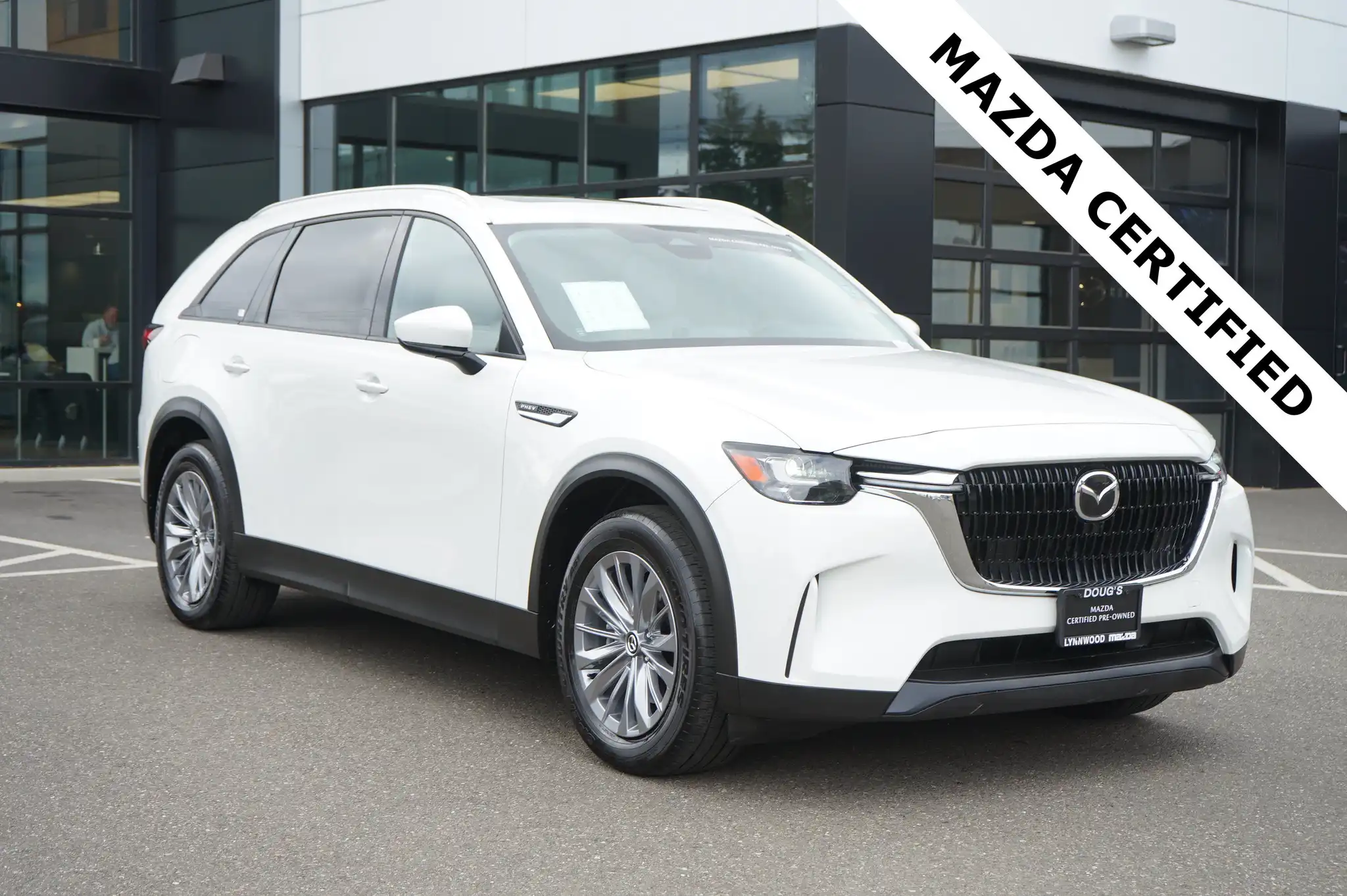 2024 Mazda CX-90 PHEV Preferred Package's photo
