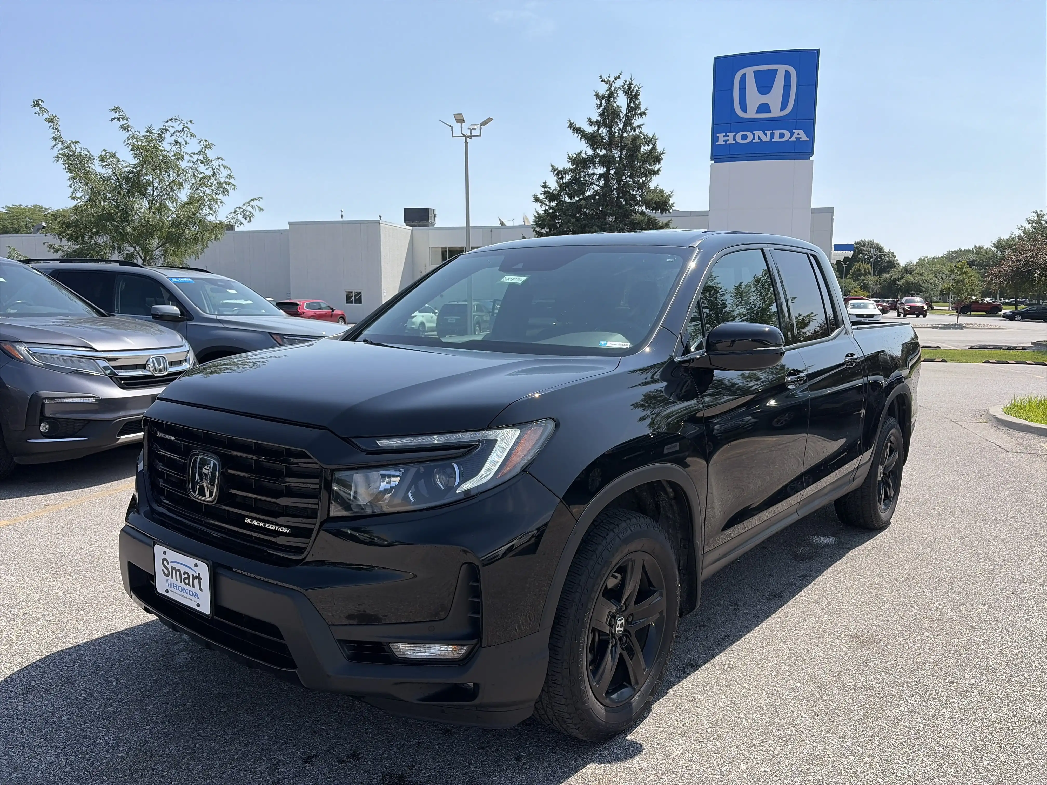 2023 Honda Ridgeline Black Edition's photo