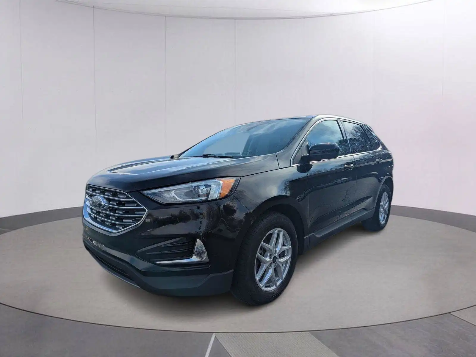 2022 Ford Edge SEL AWD's photo