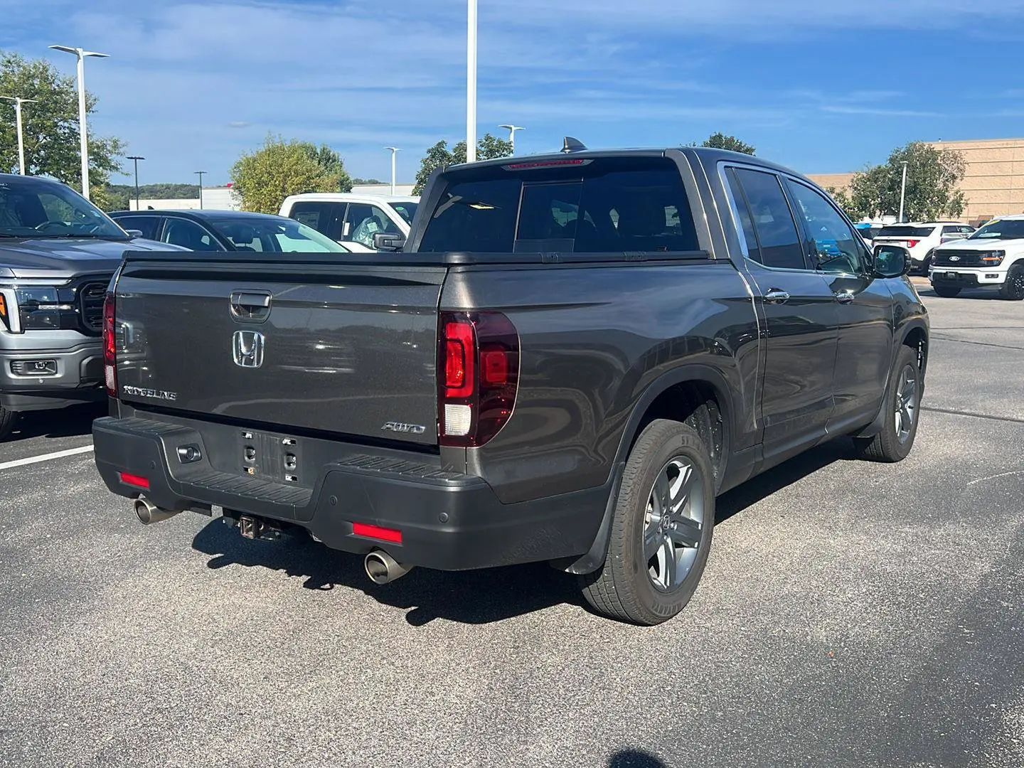 2022 Honda Ridgeline RTL AWD E photo 5