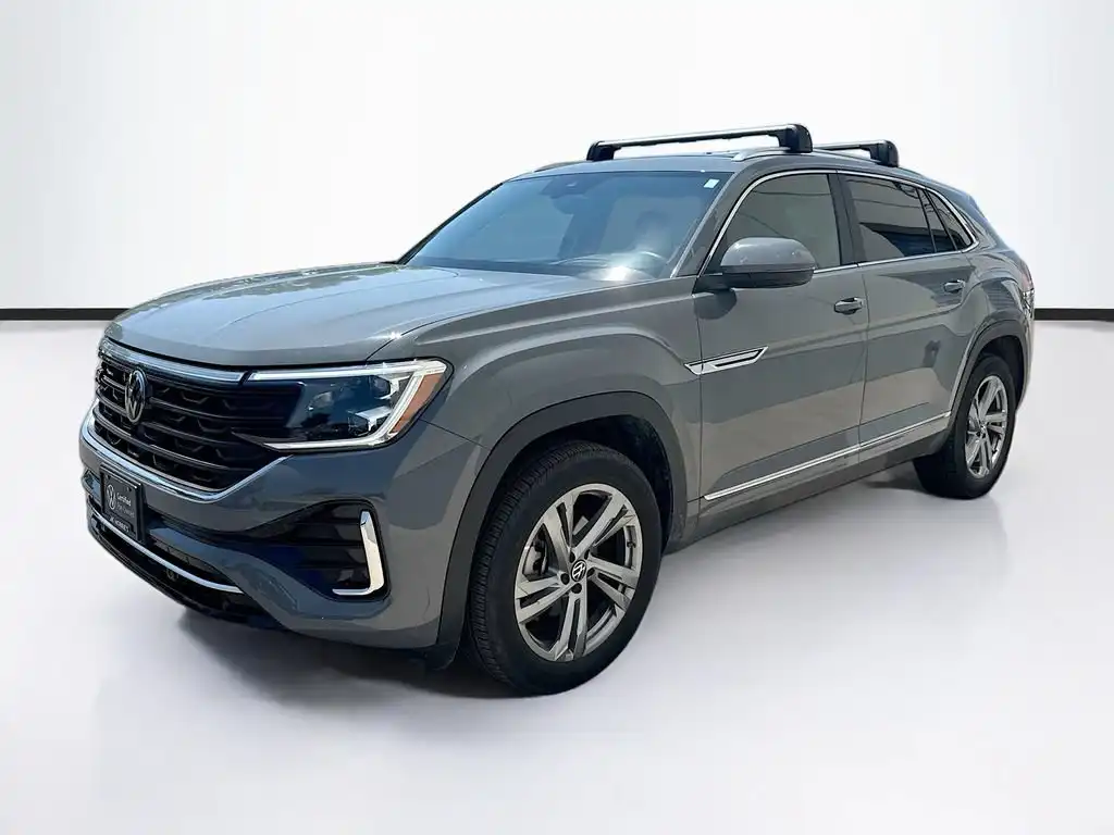 2024 Volkswagen Atlas Cross Sport 2.0T SEL R-Line 4MOTION's photo