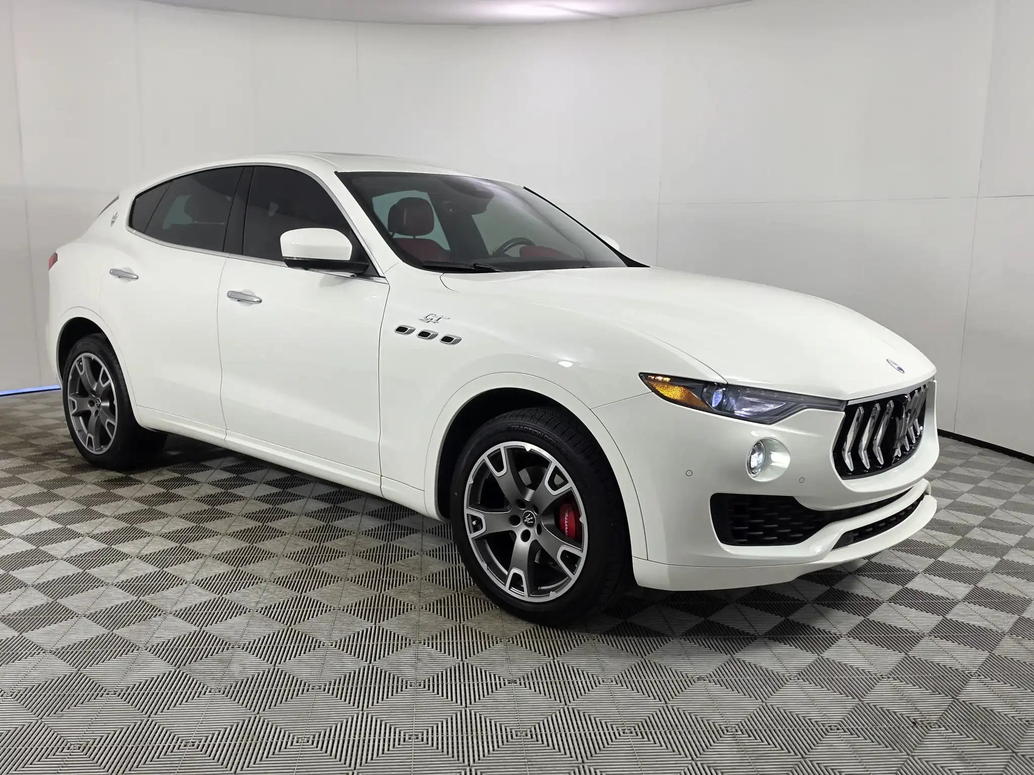 2023 Maserati Levante GT's photo
