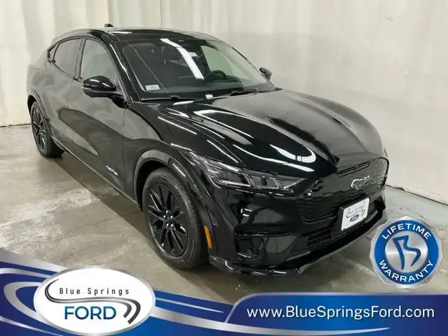 2026 Ford Mustang-Mach-e Premium's photo
