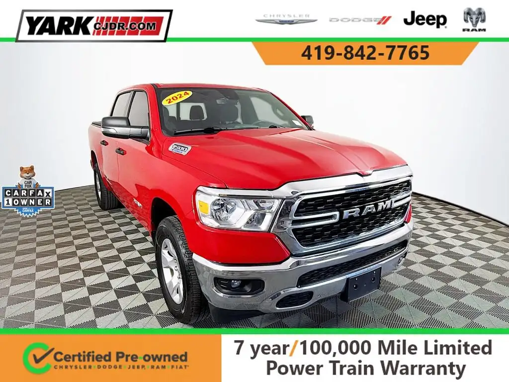 2024 RAM 1500 Big Horn/Lone Star 4x4 Crew Cab 5'7's photo