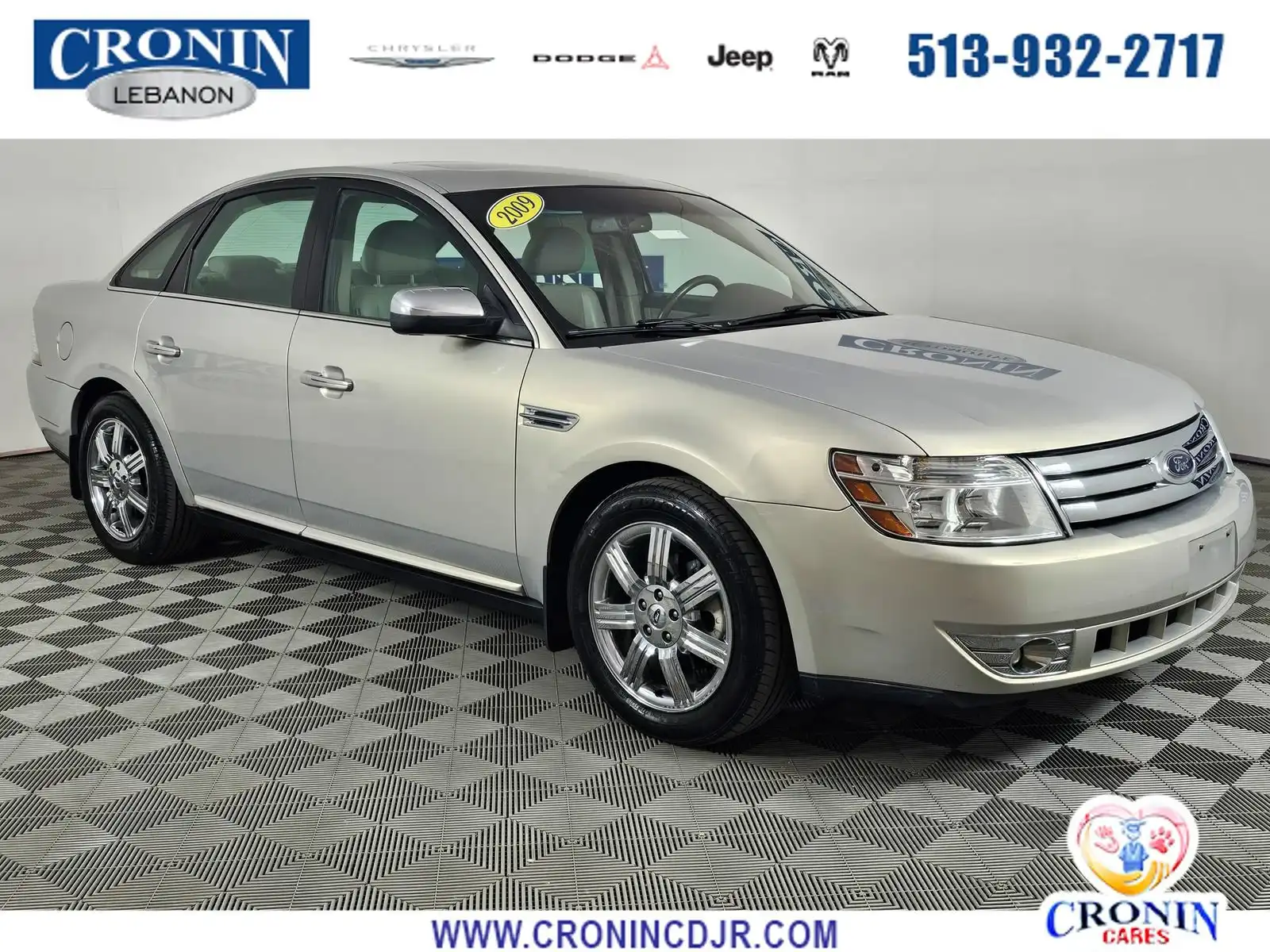 2009 Ford Taurus Limited FWD's photo