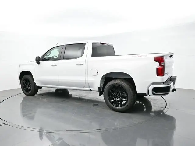 2026 Chevrolet Silverado 1500 RST 4X4 Crew Cab Short Box photo 4