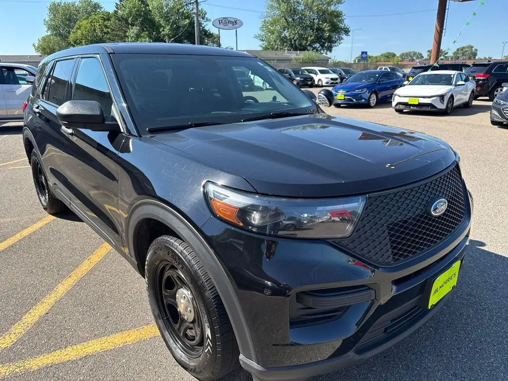 2023 Ford Explorer undefined photo 3