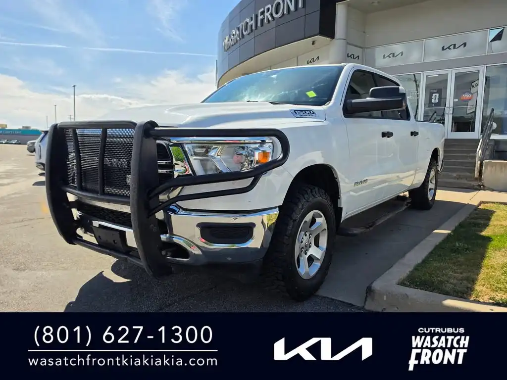 2019 RAM 1500 Tradesman 4x4 Crew Cab 6'4's photo