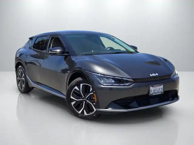 2024 Kia EV6 Wind's photo