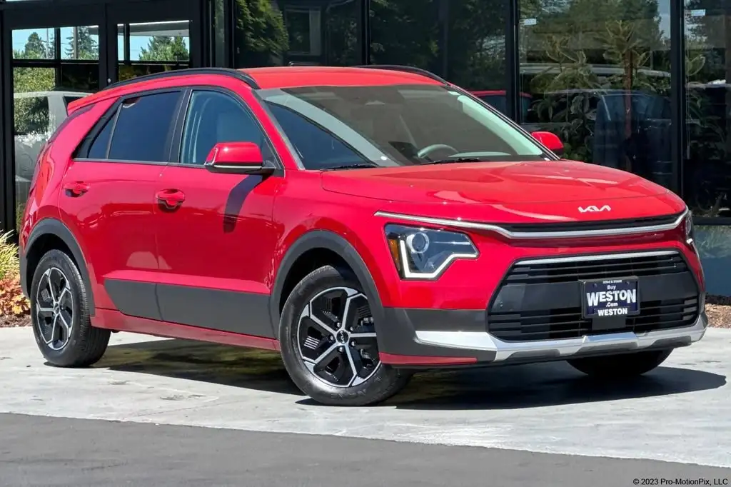 2025 Kia Niro EX HEV's photo