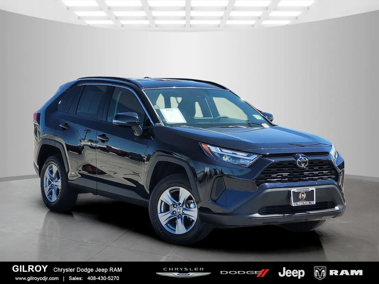 2025 Toyota RAV4 Hybrid XLE AWD's photo