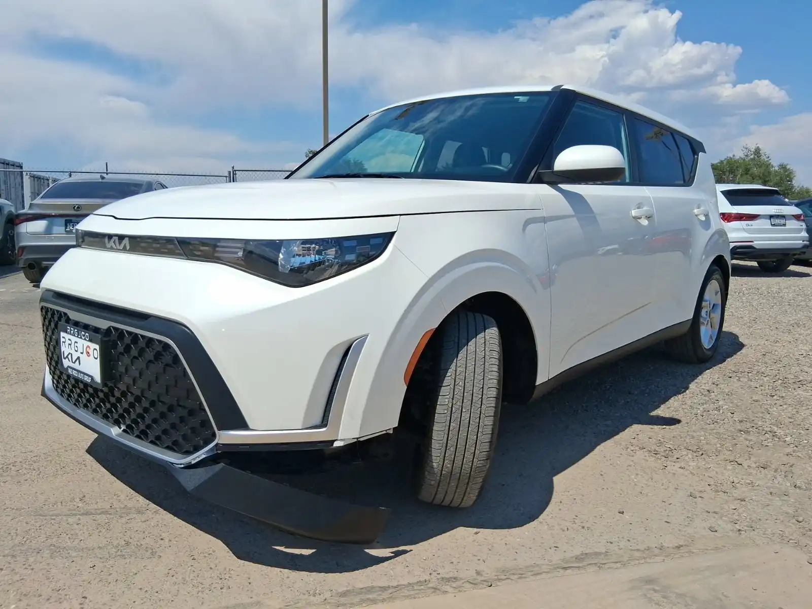 2024 Kia Soul 2.0L LX IVT's photo