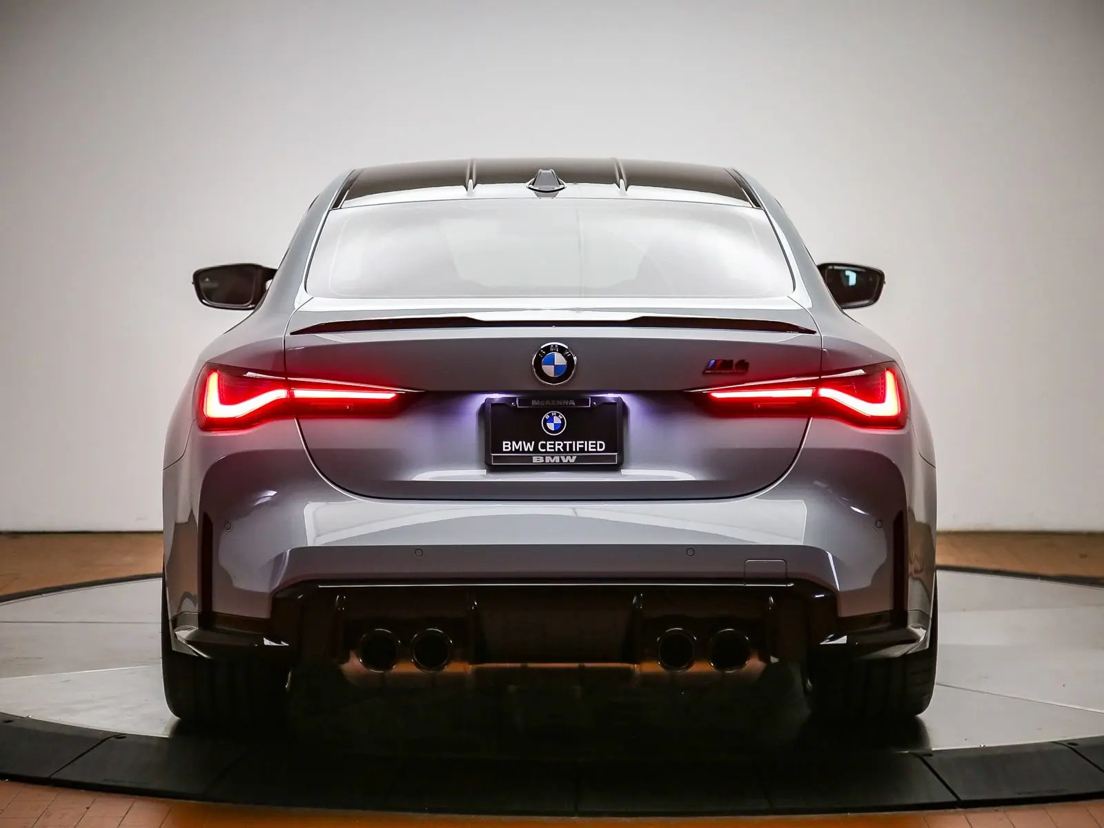 2024 BMW M4 Competition photo 3