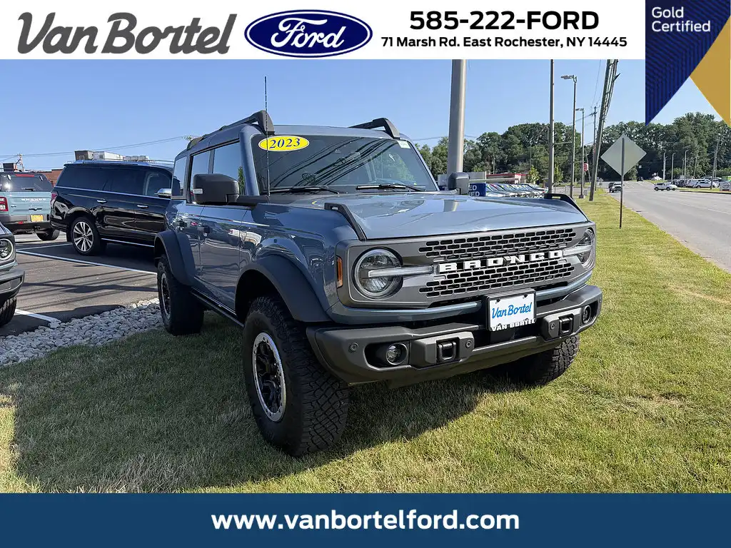 2023 Ford Bronco Badlands 4x4's photo