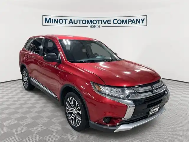 2018 Mitsubishi Outlander SEL S-AWC's photo