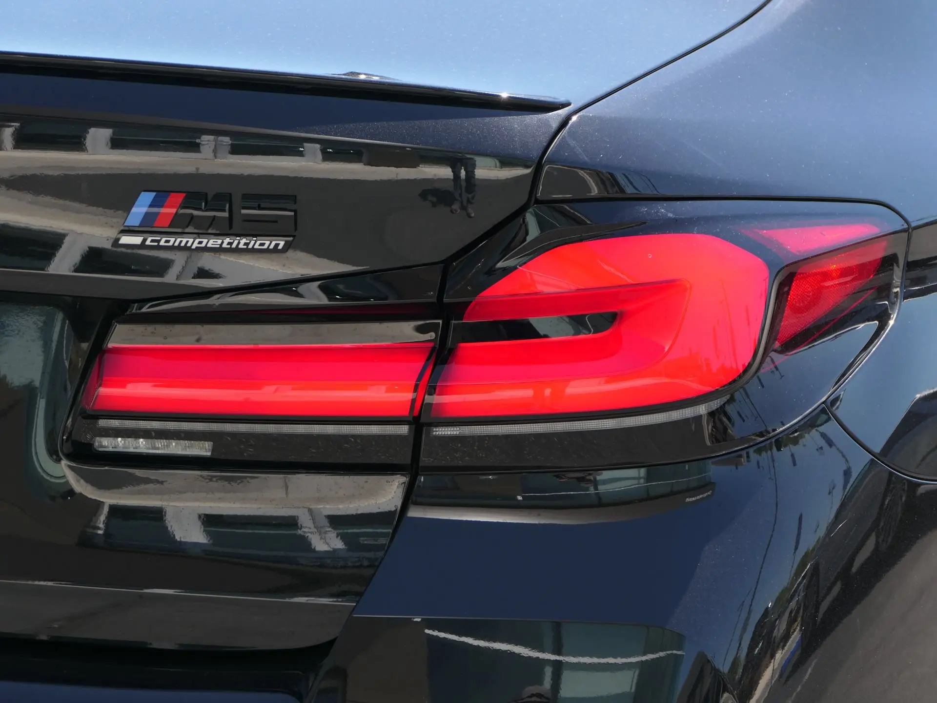 2023 BMW M5 Base photo 4