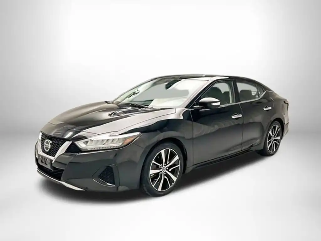 2021 Nissan Maxima SV's photo