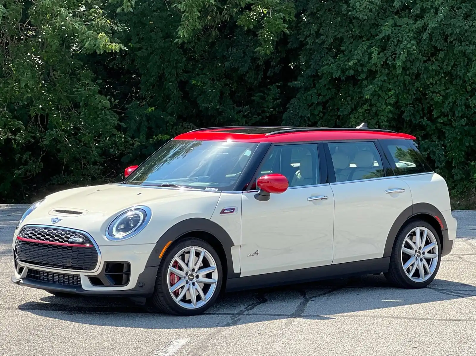 2022 MINI Clubman John Cooper Works ALL4's photo