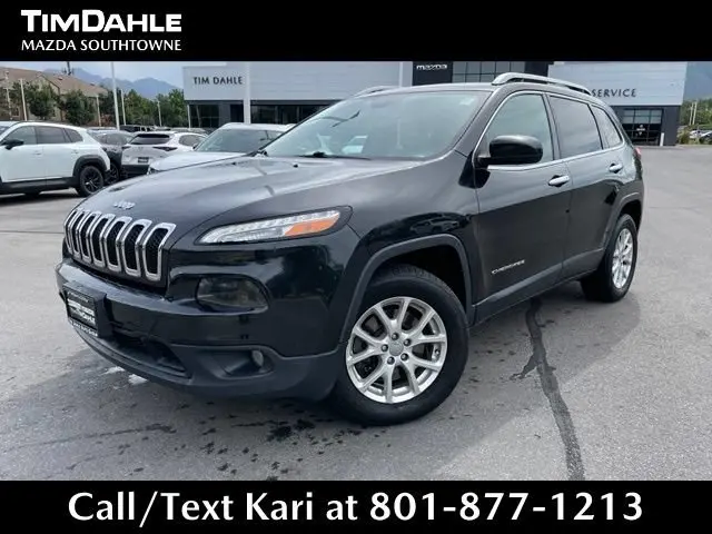 2016 Jeep Cherokee North 4x4 photo 3