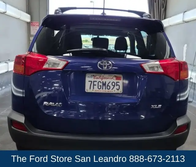 2014 Toyota RAV4 XLE photo 5