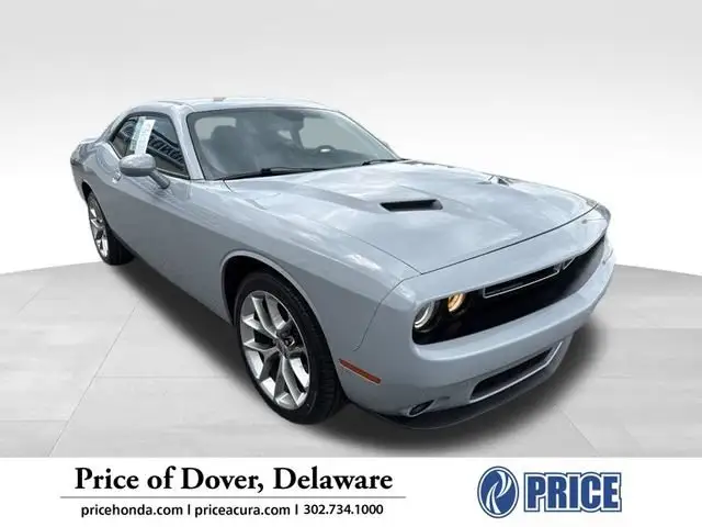 2021 Dodge Challenger SXT Auto photo 1