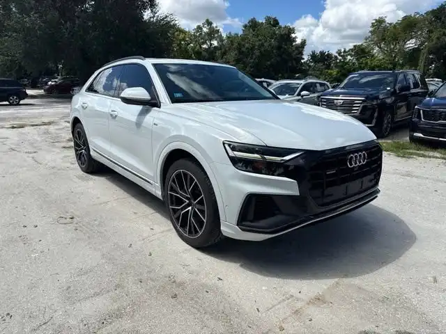 2021 Audi Q8 55 Premium Plus quattro Tiptonic's photo