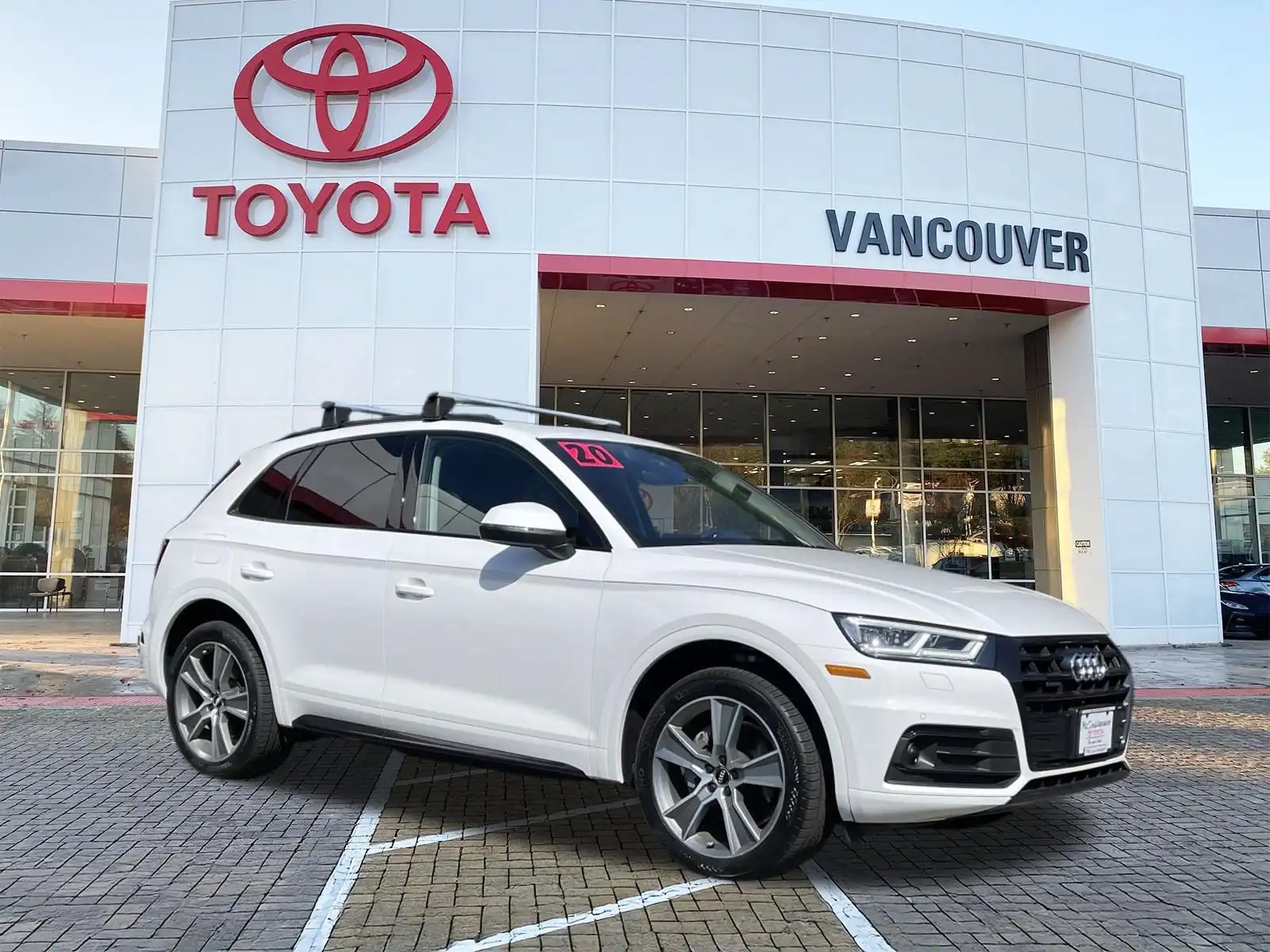 2020 Audi Q5 45 quattro S tronic Premium Plus's photo