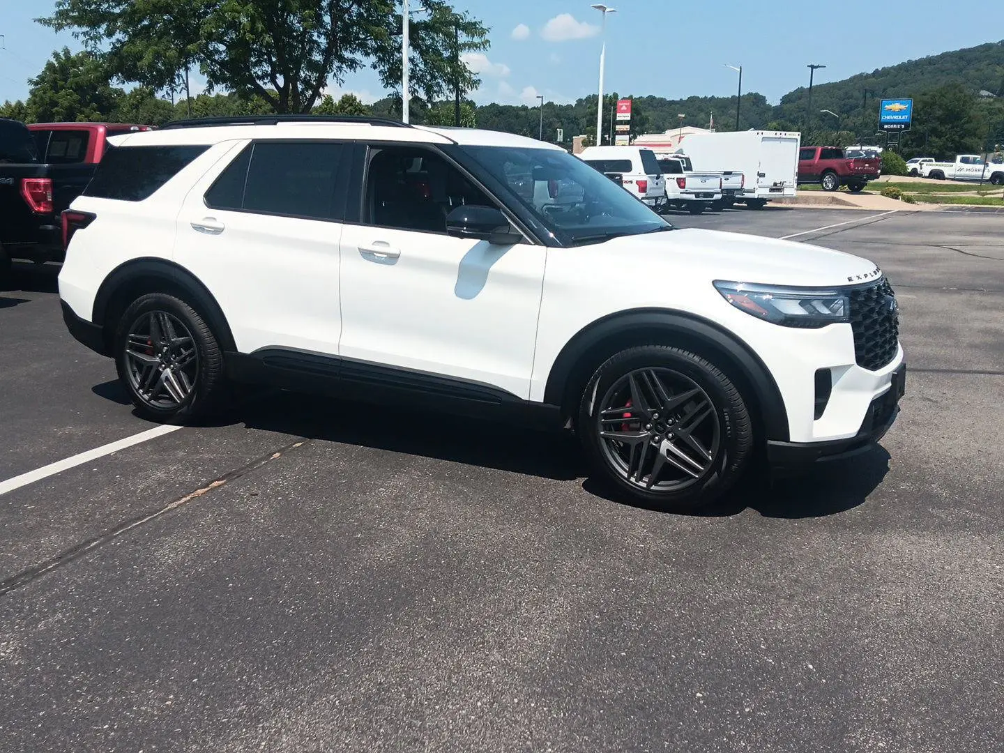 2025 Ford Explorer ST 4WD (PL535) photo 3