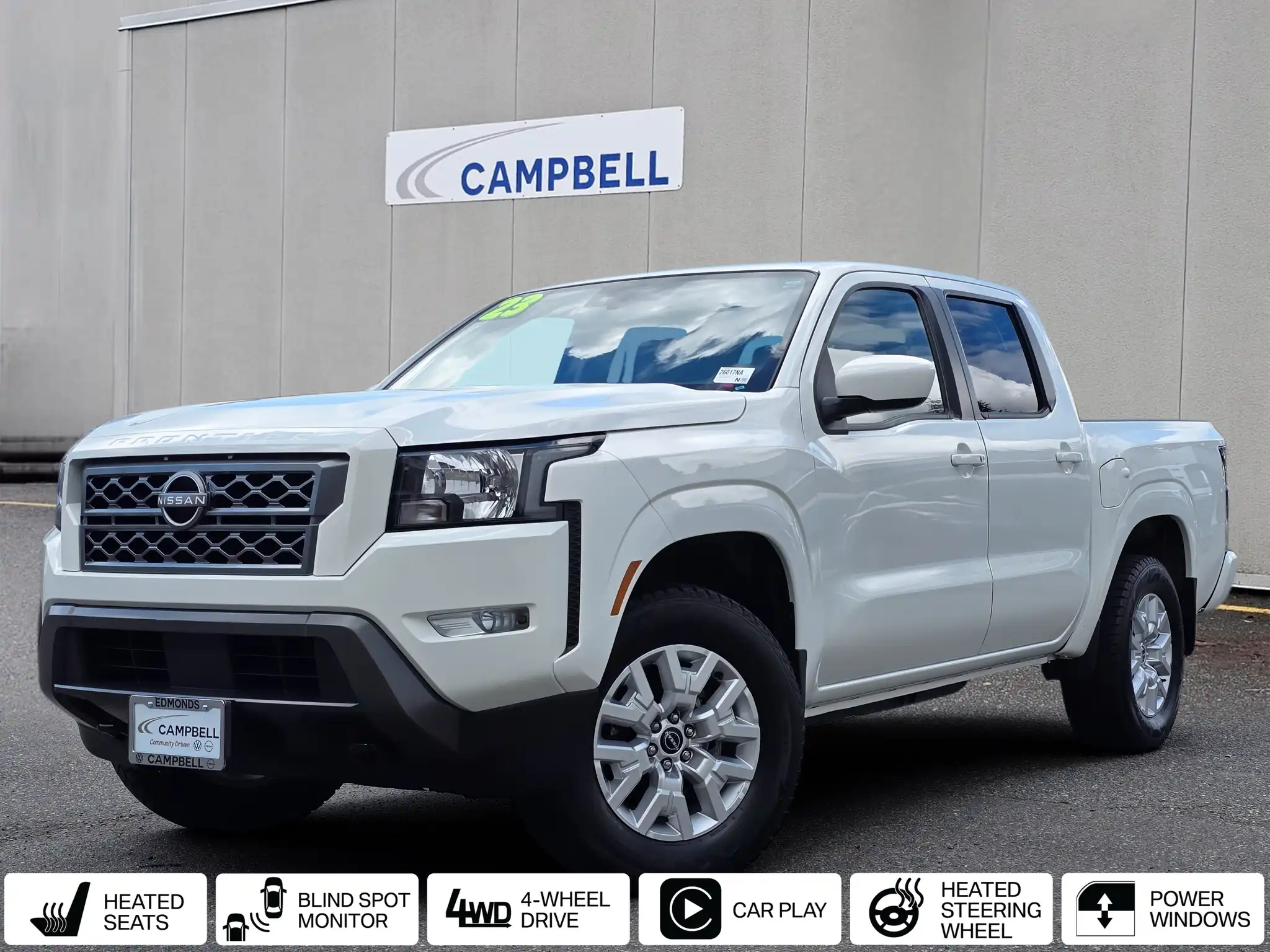 2023 Nissan Frontier SV Crew Cab 4X4 SWB's photo