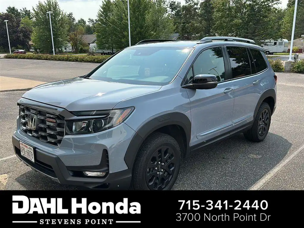 2023 Honda Passport 3.5 TrailSport 4WD Auto's photo