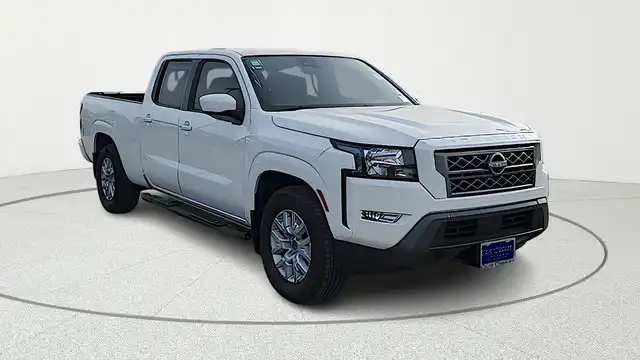 2023 Nissan Frontier SV Crew Cab 2WD SWB's photo