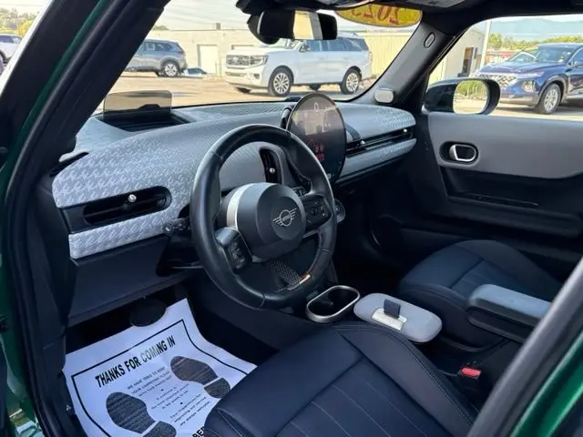 2025 MINI Hardtop Cooper S photo 3
