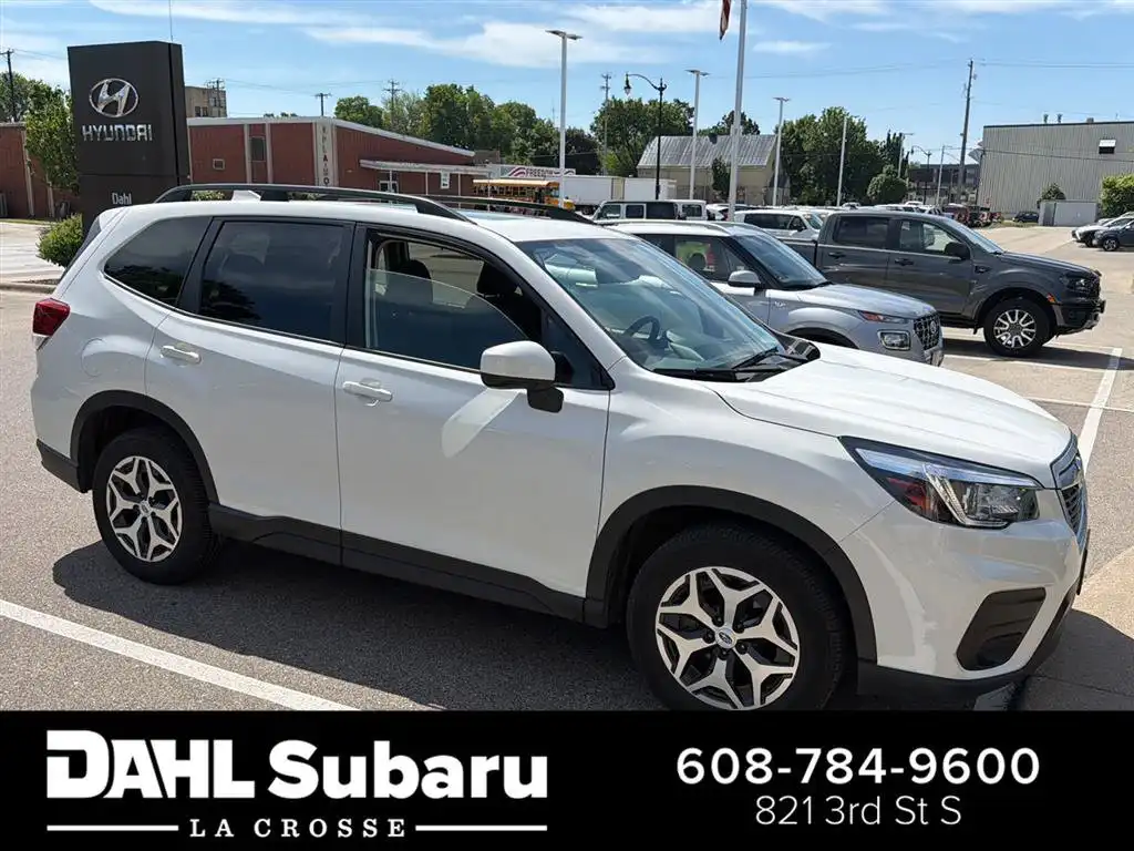 2019 Subaru Forester Premium's photo