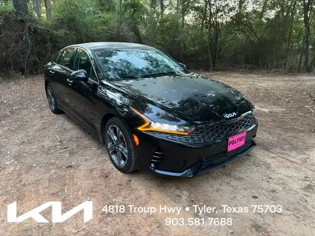 2024 Kia Optima EX FWD's photo