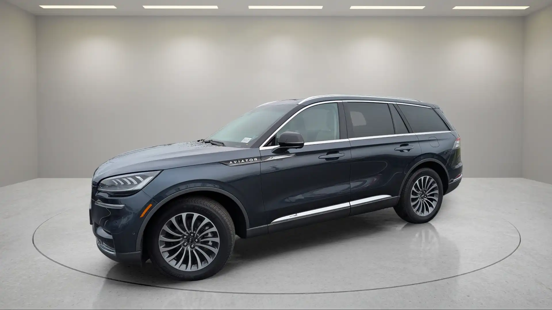 2024 Lincoln Aviator Reserve AWD's photo