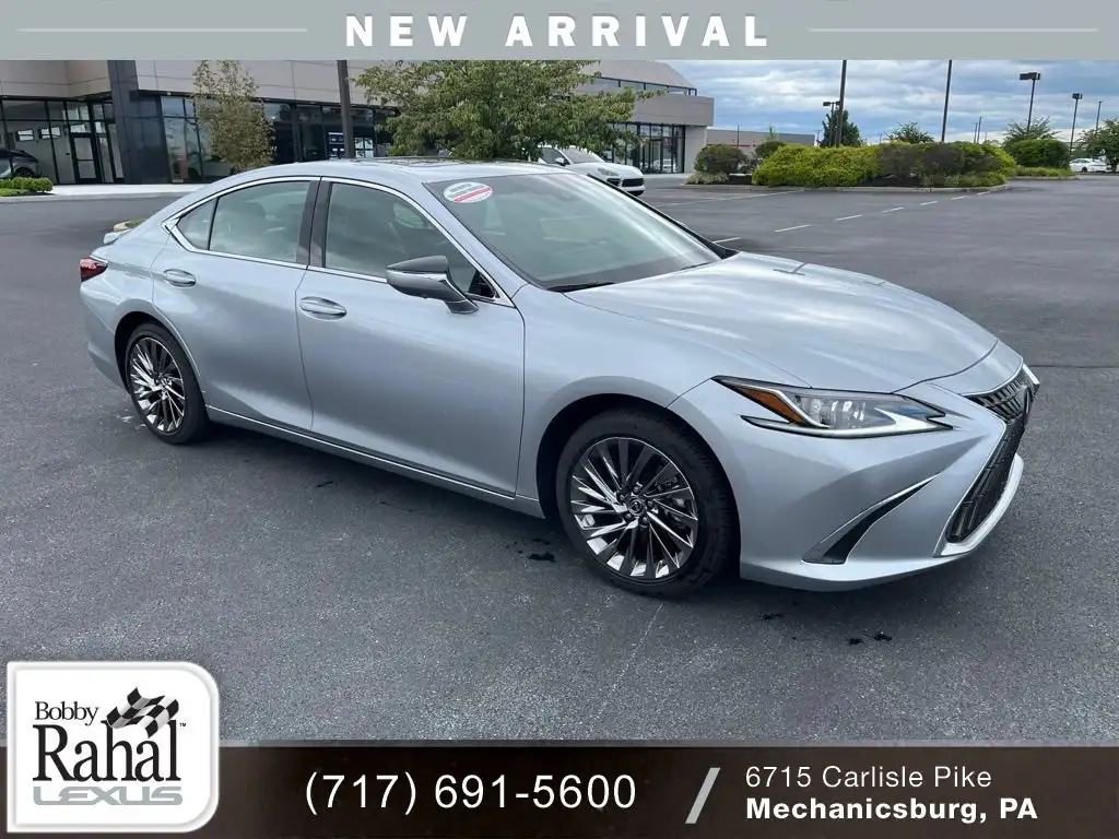 2025 Lexus ES 300h 300h Luxury's photo